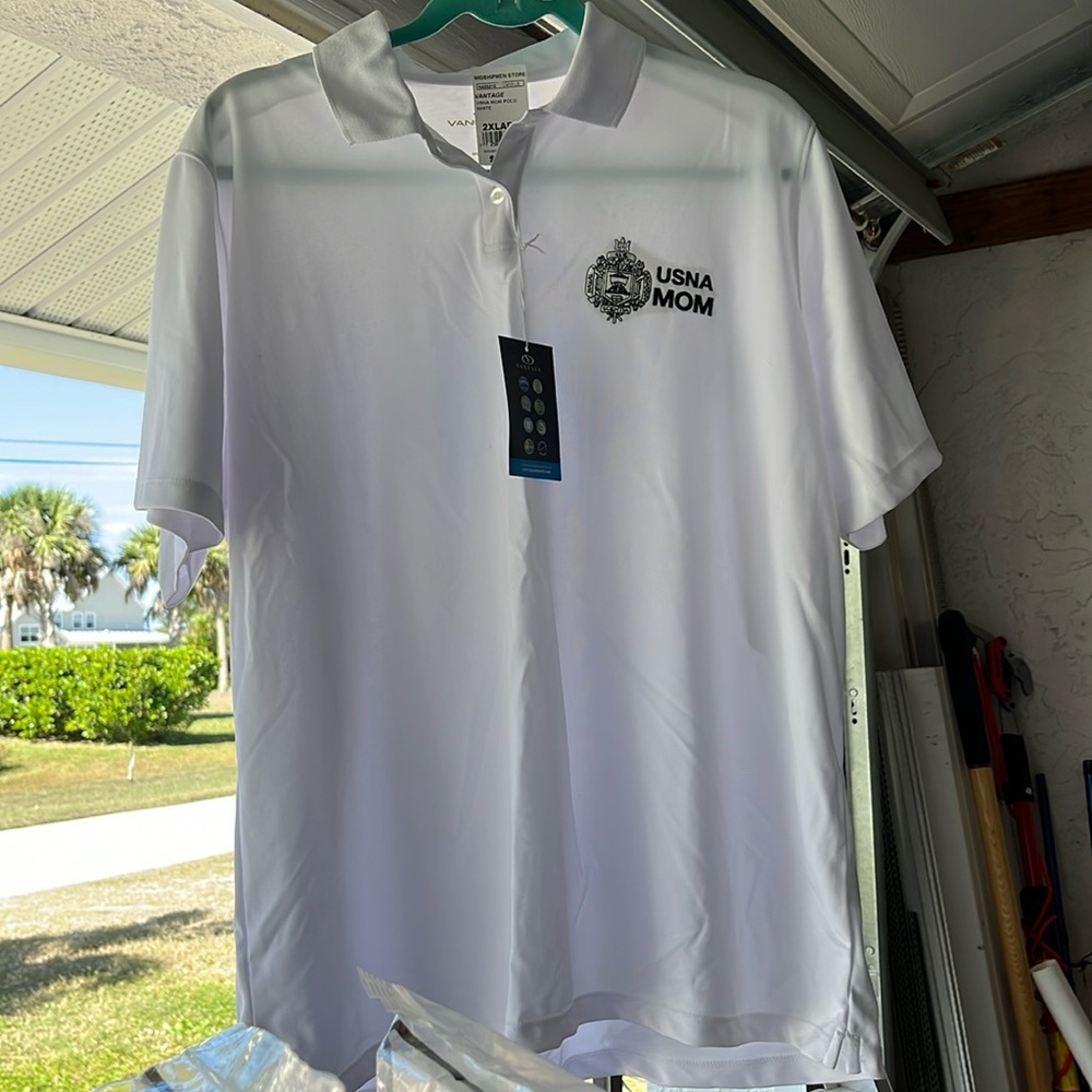 USNA mom shirt new with tags